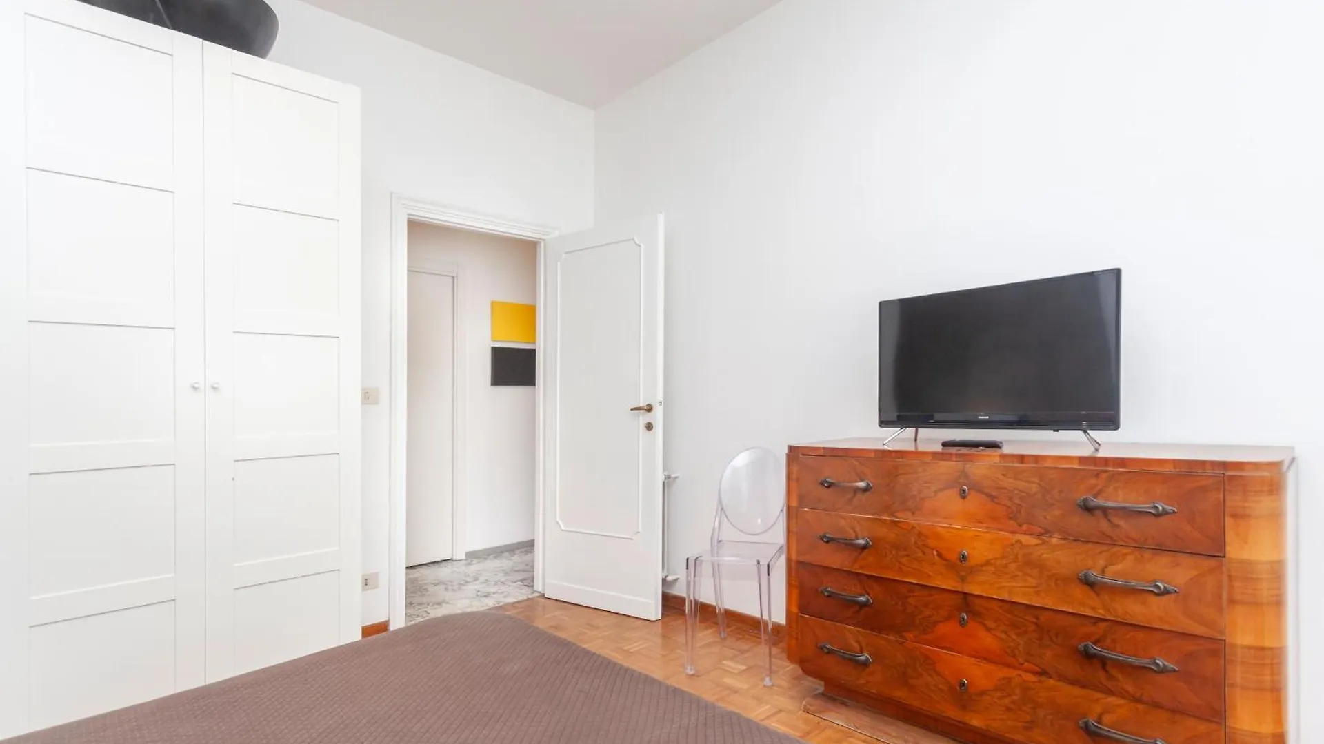 Apartament La Dimora di Hermes - By OpenRoma